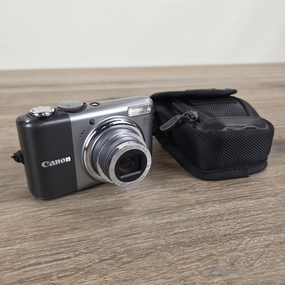 Canon PowerShot A2000 IS 10.1MP Silver Point and Shoot Digital Camera w/ Case